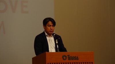 河野課長